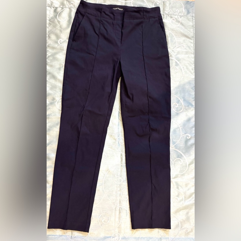 Hilary Radley dark navy flat waist pull on straight leg pants size small EUC